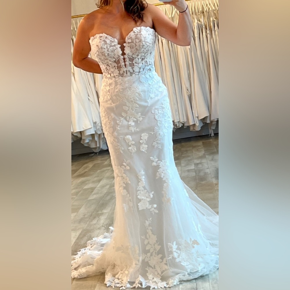 Stella York Strapless White Floral Lace Dress